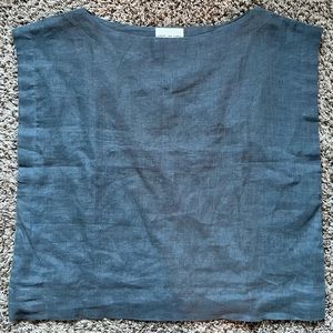 Laude the Label linen everyday top.